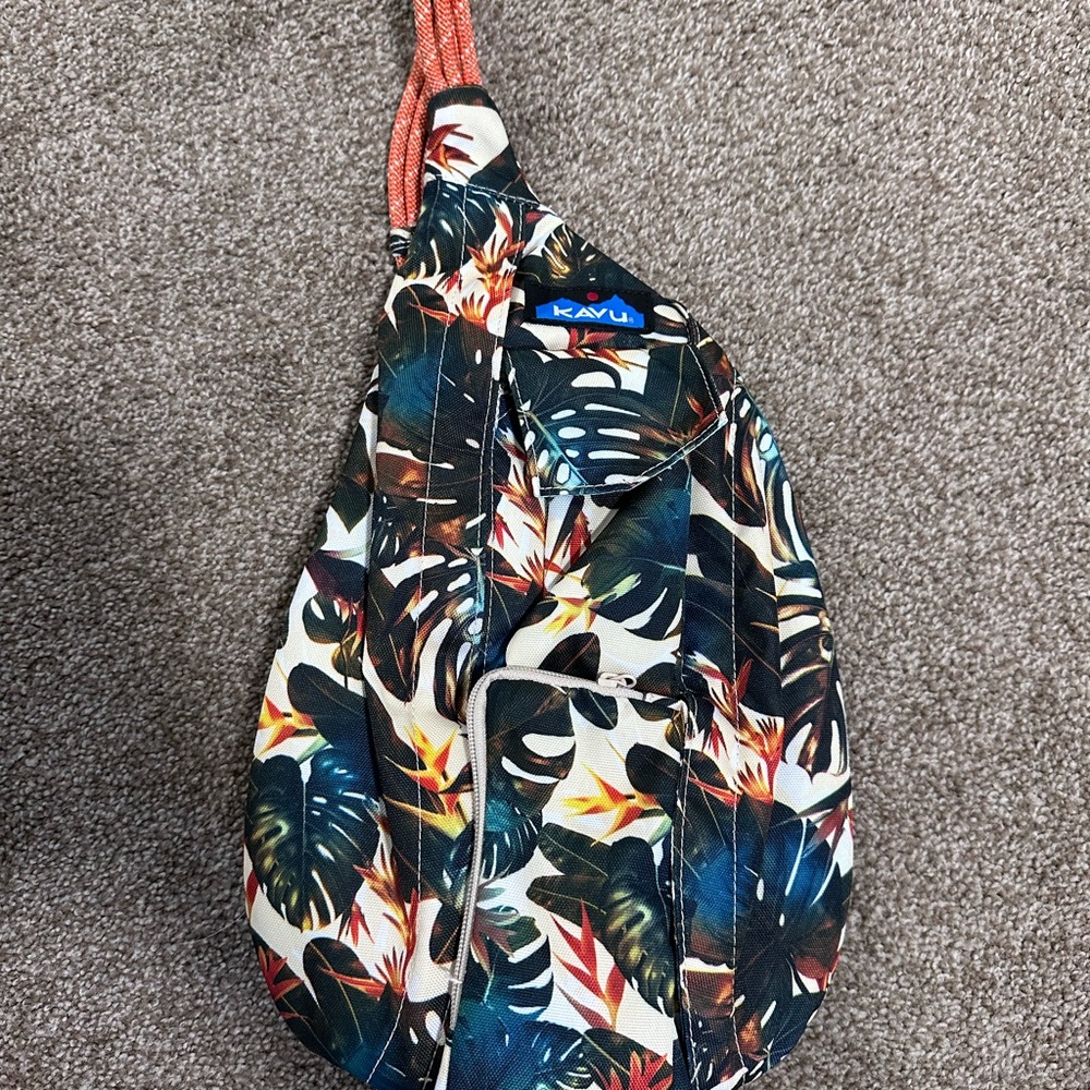 Kavu Multicolor Leaf Pattern Sling Bag